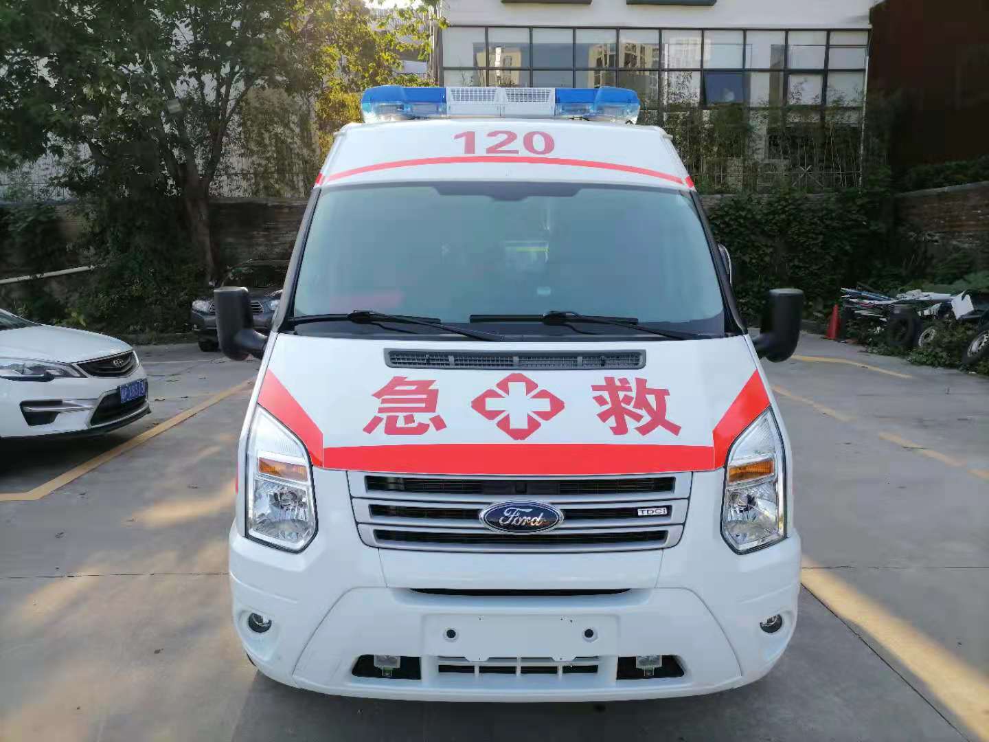 北流市长途跨省救护车